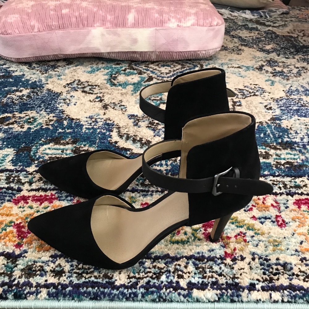 BP black suede Dorsey heels